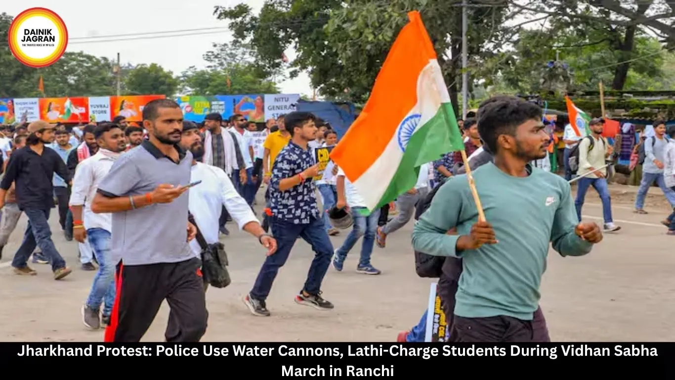 Jharkhand Protest Police Use Water Cannons, Lathi-Charge Students During Vidhan Sabha March in Ranchi