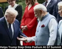 PM Modi Helps Trump Onto G7 Podium in France