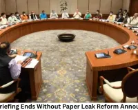 Cabinet Briefing Ends Without Paper Leak Reform Announcement; Vaishnaw Avoids Questions on Anti-Paper Leak Bill