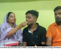 Tea Seller’s Son from Rewa Secures AIR 2221 in NEET, Scores 640 Marks Without Using a Smartphone for Two Years