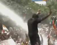 Jharkhand Protest: Police Lathi-Charge, tear gas, water canons Students During Vidhan Sabha March in Ranchi