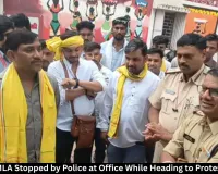Sendhwa MLA Montu Solanki Stopped by Police While Heading to Niwali Protest