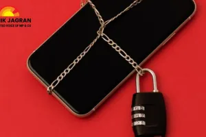 Digital Detox for Real Life: 2026's Guide to Mindful Screen Use