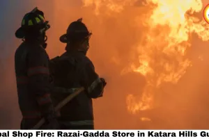 Bhopal Shop Fire: Razai-Gadda Store in Katara Hills Gutted as 20-Feet Flames Rage — Fire Brigade Arrives 45 Minutes Late