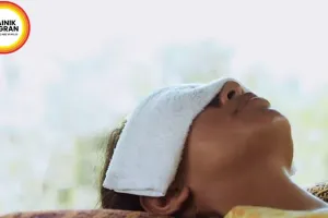 2026 Eye Care Hack: Cold Rose Water Pads For Digital Eye Strain