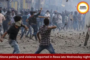 Violent Clash and Stone Pelting Erupt Between Two Groups in Rewa