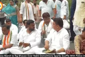 Congress Raj Bhavan March Over Nakti Demolitions Sparks Scuffle With Police in Raipur