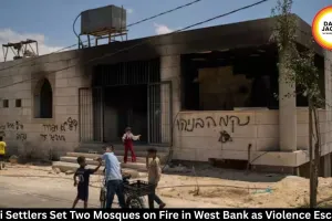 Israeli Settlers Set Two Mosques on Fire in West Bank Amid Rising Violence