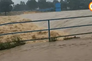 Kanhar River Swells as Heavy Rain Hits Chhattisgarh