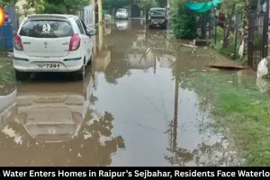 Sejbahar Raipur Waterlogging: Drain Water Enters Homes