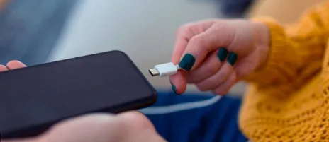 Using Phone While Charging? Know the Risks - Dainik Jagran English